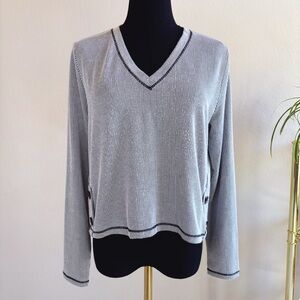 Urban Romantics Cropped V-Neck Long Sleeve‎ Tee, Sz M, Black & White Stripe